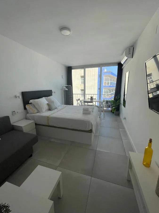 Apartamento en playa la Carihuela Torremolinos Cascada Summer Apartamento