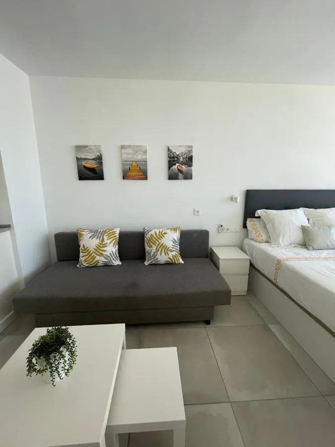 Apartamento en playa la Carihuela Torremolinos Cascada Summer Apartamento
